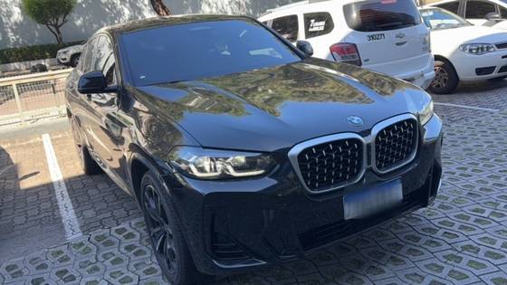 BMW X4 2.0 16V GASOLINA XDRIVE20I M SPORT STEPTRONIC BMW X4 2.0 16V GASOLINA XDRIVE20I M SPORT STEPTRONIC